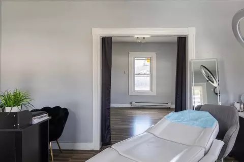 52 James St, Worcester, MA 01603 photo 4