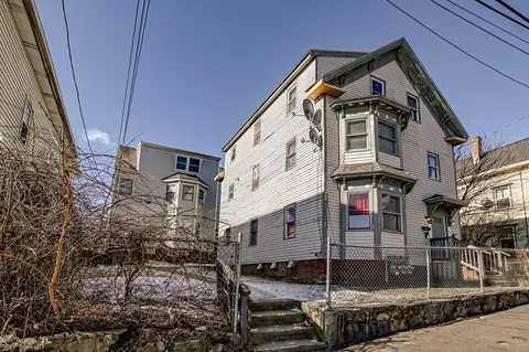 44-46 Bellevue Ave, Haverhill, MA 01832