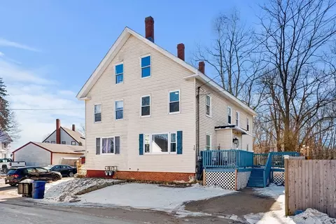 18-20 Grove St #20, Merrimac, MA 01860
