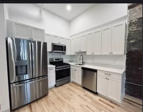70-72 Northampton St #205, Boston, MA 02118