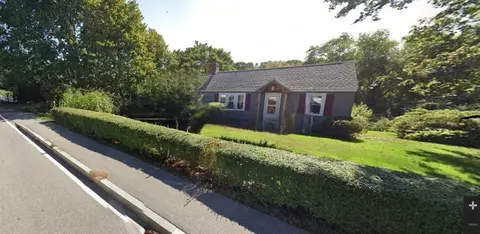 45 Marston Ave, Barnstable, MA 02601