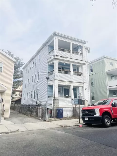23 Hansborough St, Boston, MA 02124