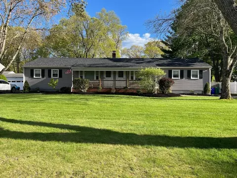 199-201 Pearl St, Attleboro, MA 02703