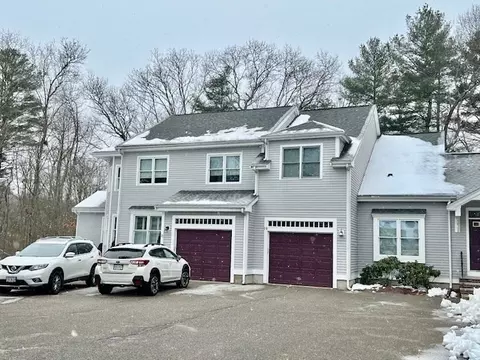 21 Edgewater Dr #21, Norton, MA 02766