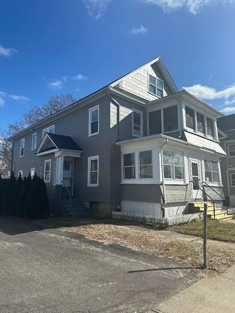Exterior - 249 Oak Grove Ave, Springfield, MA 01109 photo 3 of 7