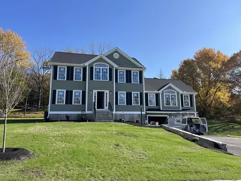 1 Esther Way #1, Dracut, MA 01826