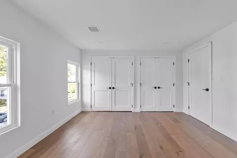 Entry Way - 70 Mt Vernon St, Reading, MA 01867 photo 2 of 3