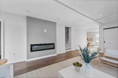 Dining - 70 Mt Vernon St, Reading, MA 01867 photo 1 of 2