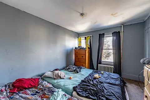 Bedroom - 41 Tyler St, Springfield, MA 01109 photo 5 of 5