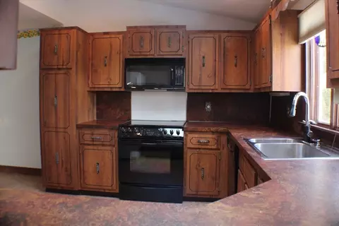 Kitchen - 19 Edwin St, Randolph, MA 02368 photo 1 of 3
