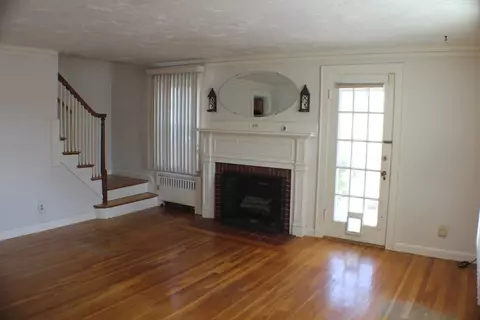 Living - 19 Edwin St, Randolph, MA 02368 photo 2 of 3