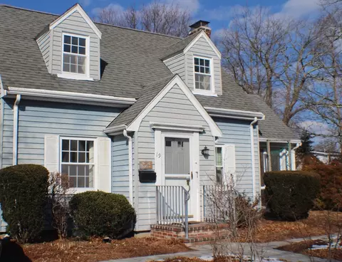 19 Edwin St, Randolph, MA 02368