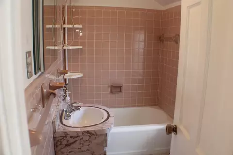 Bath - 19 Edwin St, Randolph, MA 02368 photo 3 of 3