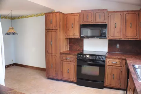 Kitchen - 19 Edwin St, Randolph, MA 02368 photo 3 of 3