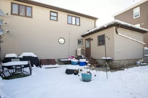 185 Mott St, Fall River, MA 02721 photo 29