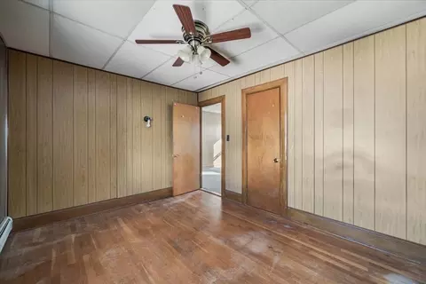 Bedroom - 194 Hamlet St, Fall River, MA 02724 photo 2 of 2