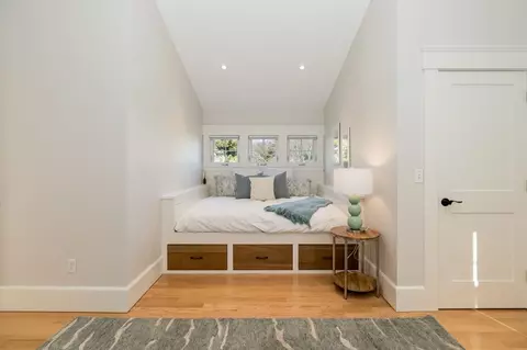Bedroom - 29 Castle View Dr, Gloucester, MA 01930 photo 4 of 4