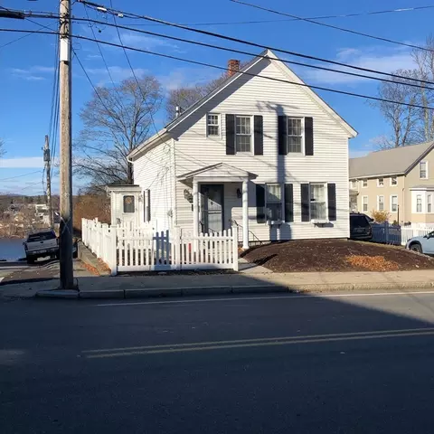 366 Main St, Clinton, MA 01510