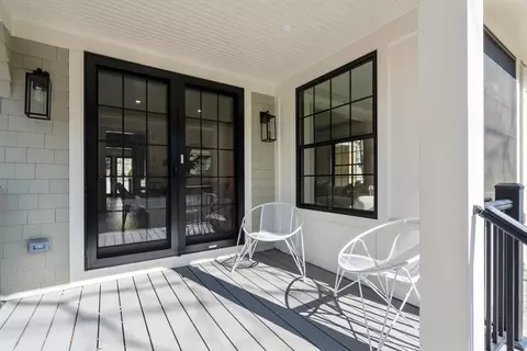 Exterior - 8 Stetson St, Brookline, MA 02446 photo 6 of 9