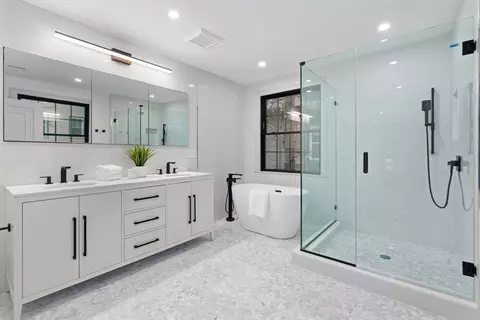 Bath - 8 Stetson St, Brookline, MA 02446 photo 1 of 3