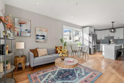 Dining - 7 Bellingham Ave #1, Everett, MA 02149 photo 1 of 2