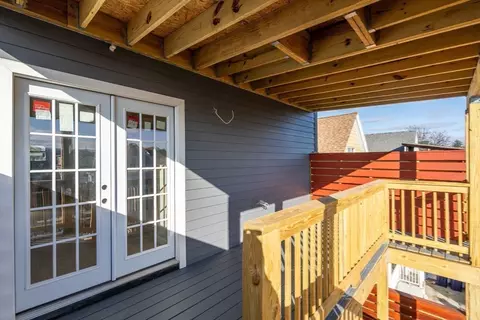 Exterior - 7 Bellingham Ave #1, Everett, MA 02149 photo 1 of 5