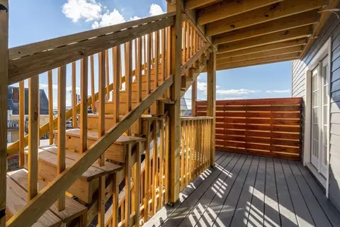 Exterior - 7 Bellingham Ave #1, Everett, MA 02149 photo 3 of 5