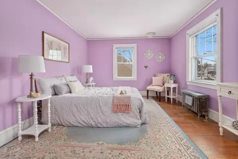Bedroom - 11 Bond St, Reading, MA 01867 photo 7 of 10