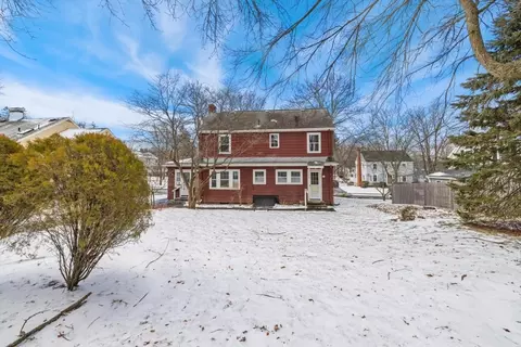 Exterior - 11 Bond St, Reading, MA 01867 photo 12 of 12