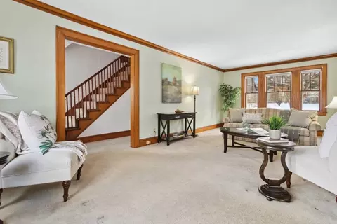 Living - 11 Bond St, Reading, MA 01867 photo 4 of 6