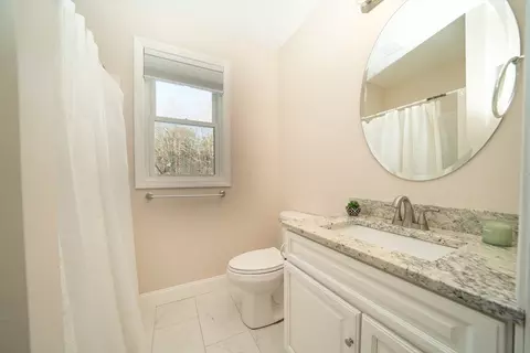 Bath - 692 Main St, Hanson, MA 02341 photo 3 of 3