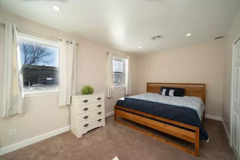 Bedroom - 692 Main St, Hanson, MA 02341 photo 1 of 5