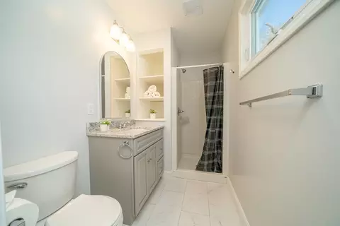 Bath - 692 Main St, Hanson, MA 02341 photo 1 of 3