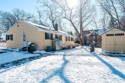 60 Commonwealth Ave, Worcester, MA 01604 photo 4