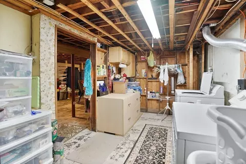 Other - 137 Croyden Ter, Springfield, MA 01104 photo 3 of 10