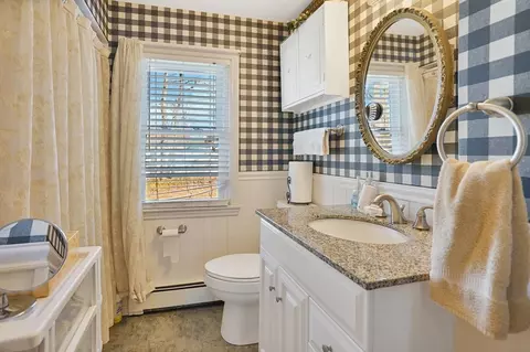 Bath - 137 Croyden Ter, Springfield, MA 01104 photo 1 of 1