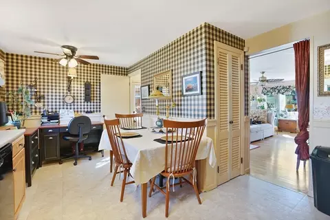 Dining - 137 Croyden Ter, Springfield, MA 01104 photo 1 of 1
