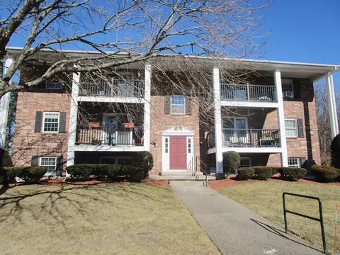 13 Walker Rd #1, North Andover, MA 01845