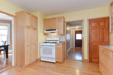 Kitchen - 1 Wilbur St, Everett, MA 02149 photo 4 of 4