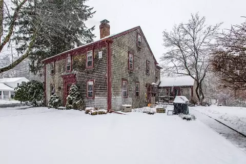 519 Elm Rd, Walpole, MA 02081