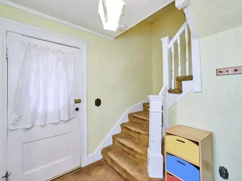 8 Bellingham Ave, Everett, MA 02149 photo 9