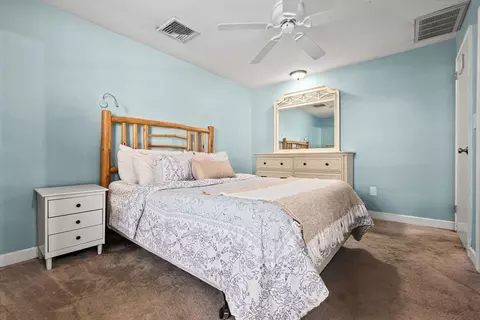Bedroom - 43 Colgate Rd, Beverly, MA 01915 photo 1 of 4