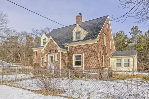 121 Brandon Ave, Springfield, MA 01119