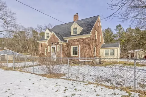 Exterior - 121 Brandon Ave, Springfield, MA 01119 photo 9 of 9