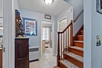 Entry Way - 121 Brandon Ave, Springfield, MA 01119 photo 1 of 1