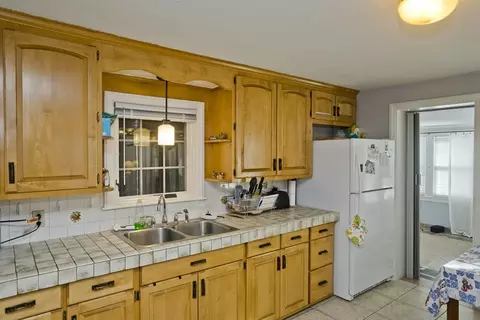 Kitchen - 121 Brandon Ave, Springfield, MA 01119 photo 3 of 4