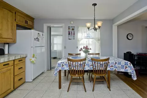 Dining - 121 Brandon Ave, Springfield, MA 01119 photo 2 of 2