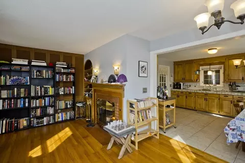 Living - 121 Brandon Ave, Springfield, MA 01119 photo 3 of 3