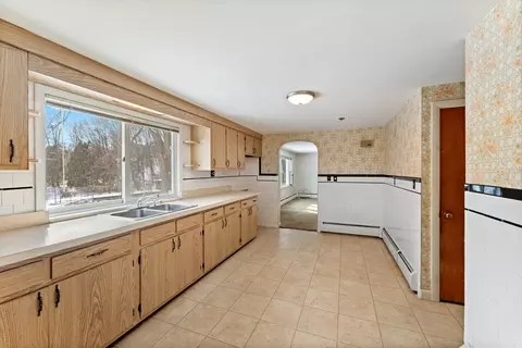 Kitchen - 2 Peacedale Ave, Worcester, MA 01607 photo 3 of 5