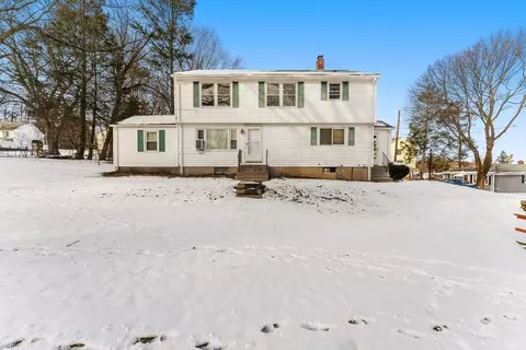 Exterior - 2 Peacedale Ave, Worcester, MA 01607 photo 2 of 7